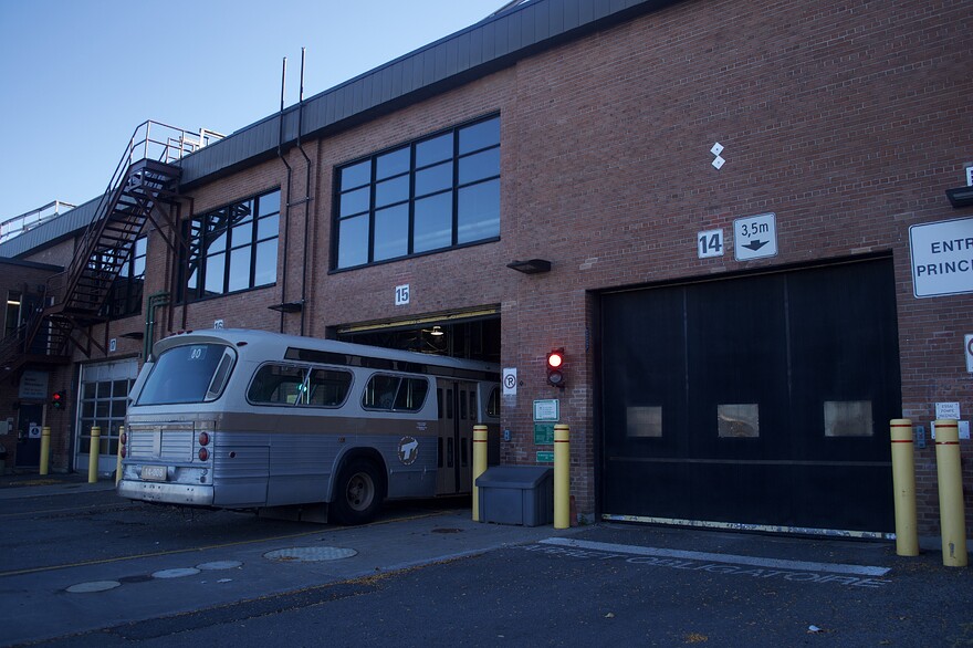 13D3C07C-B581-4BAE-A06C-1DB11FF48C53