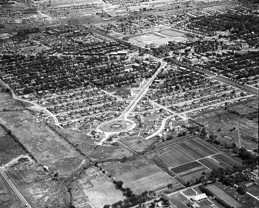 06M_P97S1P15532-1955-Armour-Landry