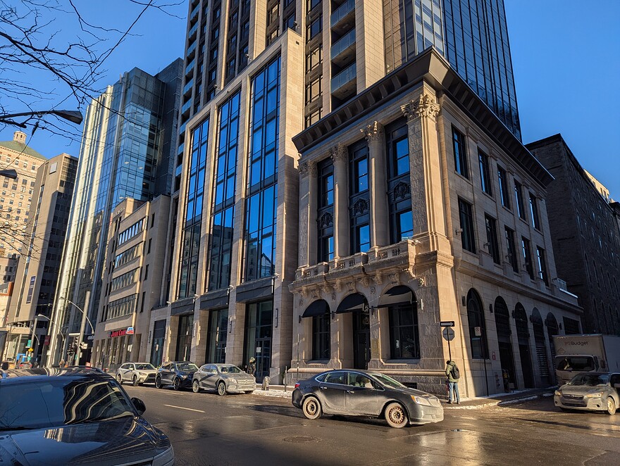 PXL_20250124_194710879