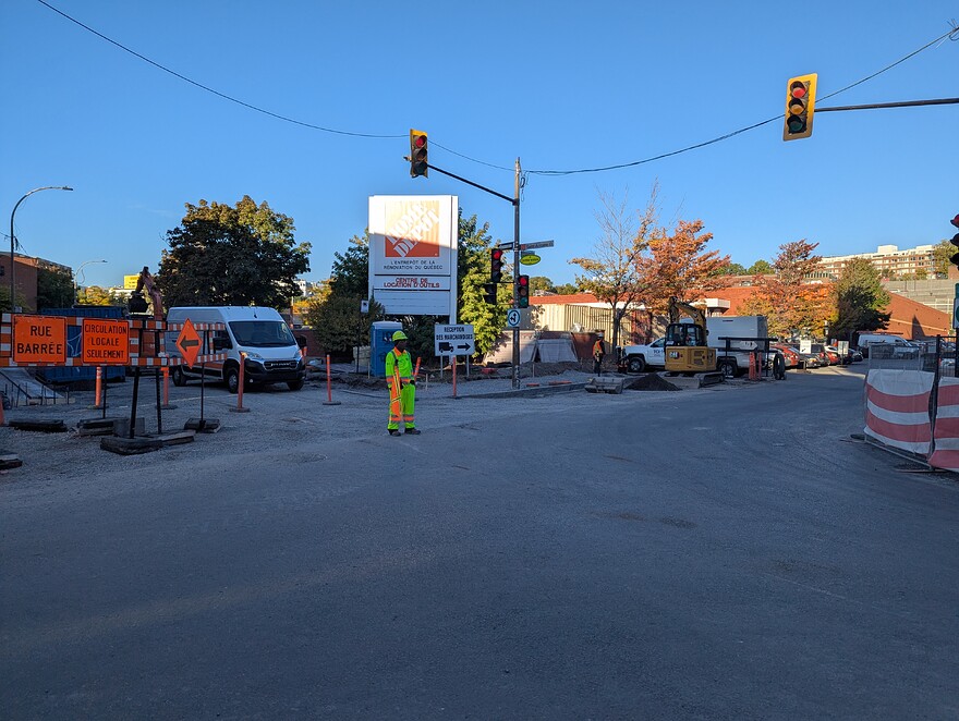 PXL_20251003_121702059