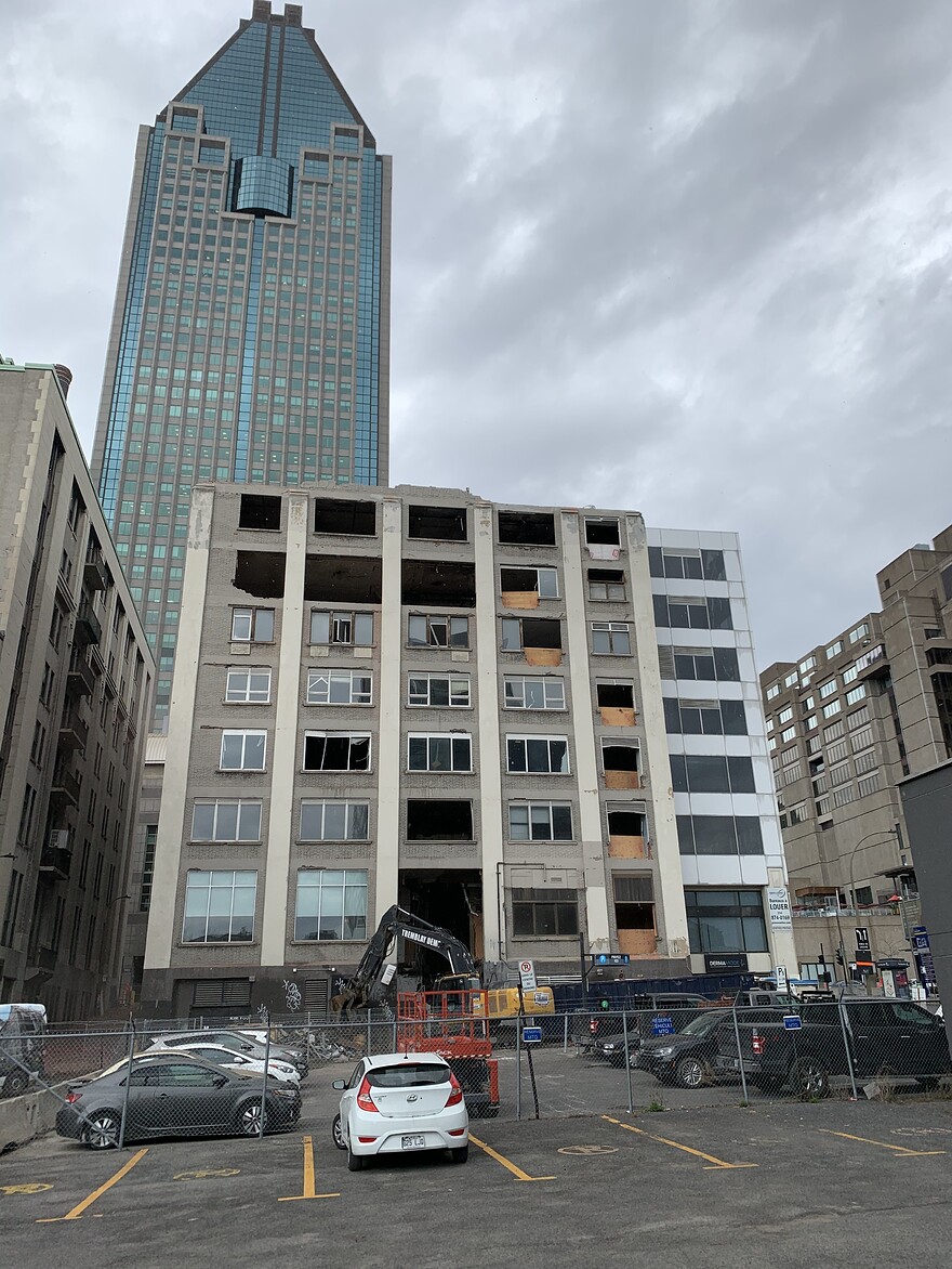 980 SaintAntoine Ouest 25 étages 24 par nephersir7 Projets en