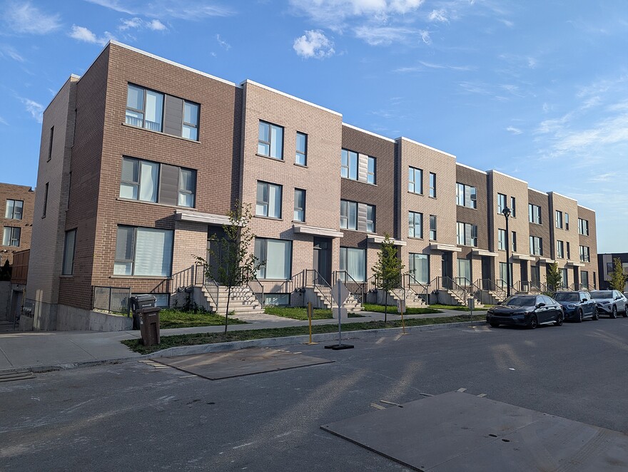 PXL_20250910_211437904.MP