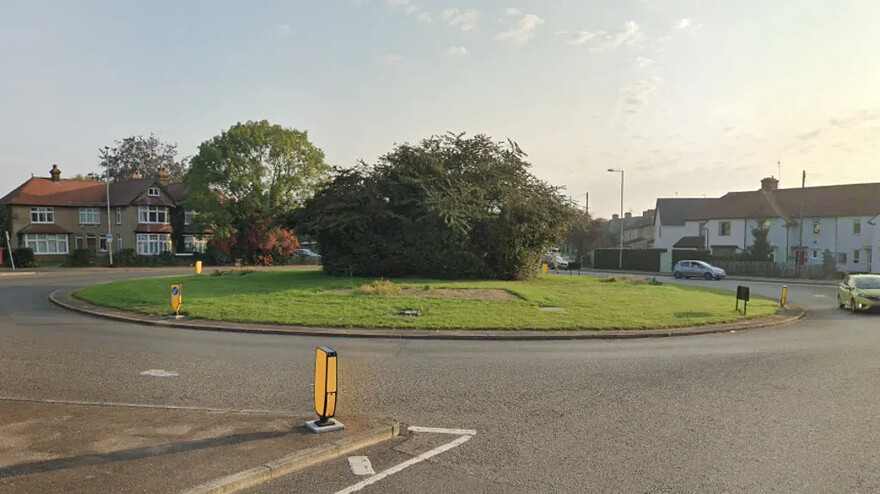 The Milton Road roundabout looked like most others before the new configuration ©Google