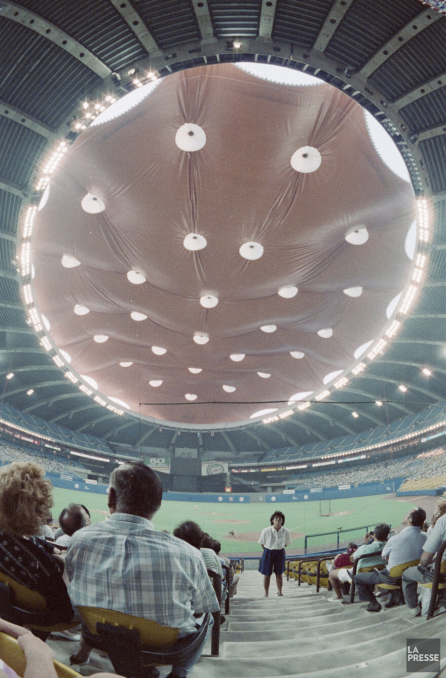 06M_P833S5D1989-0287_002