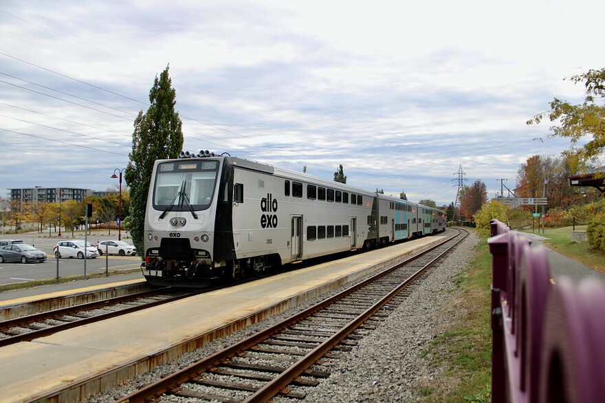 701CC3E7-9B11-4F54-9514-ECCF70121899_1_201_a