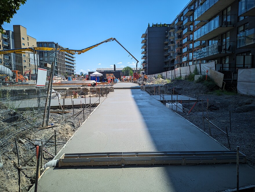 AGC_20250822_173820231