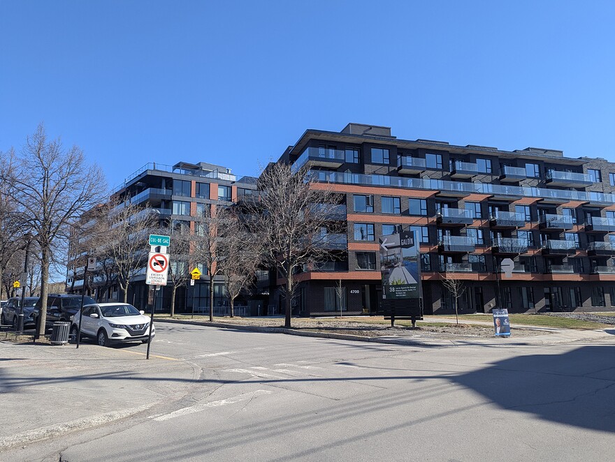 PXL_20250420_205608319