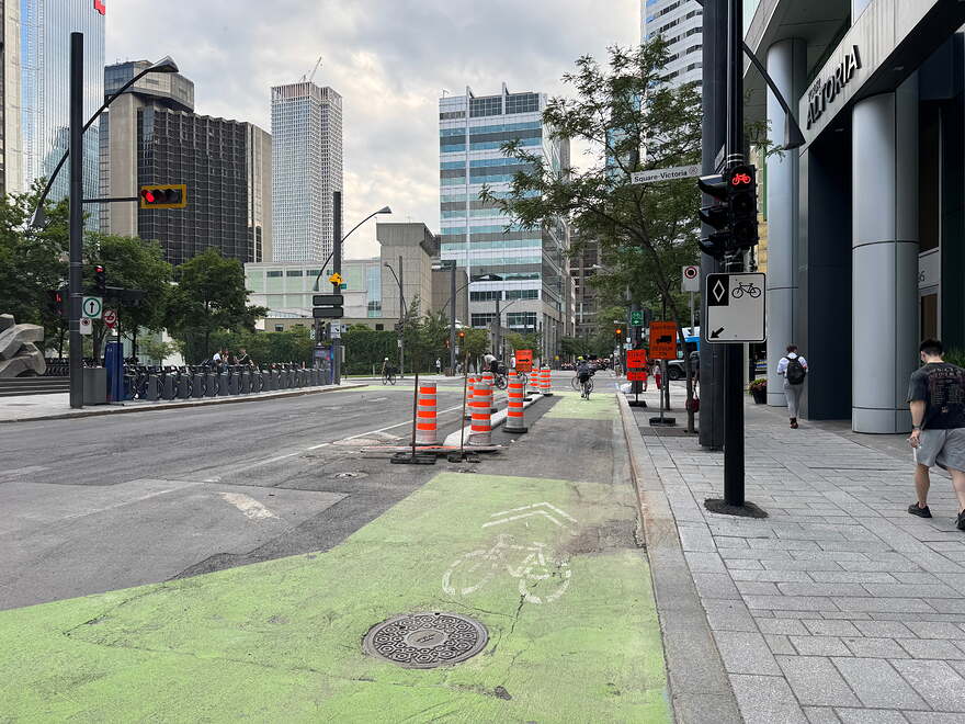 Viger / McGill, vue vers l'ouest