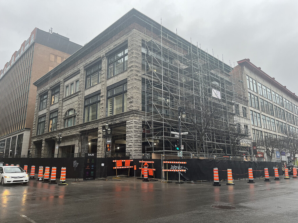 Nouvel Apple Store SainteCatherine Projets en construction Agora