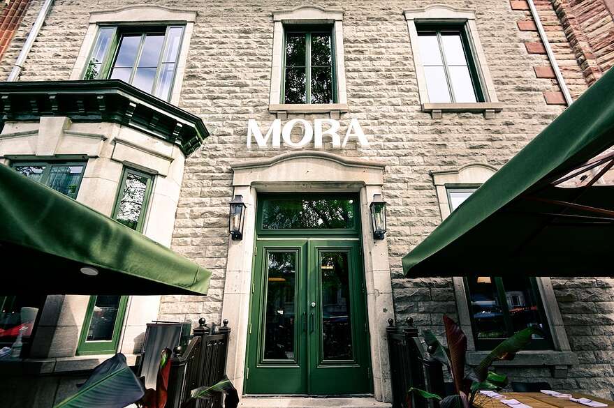 La façade du nouveau restaurant italien Mora sur Grande Allée, à Québec