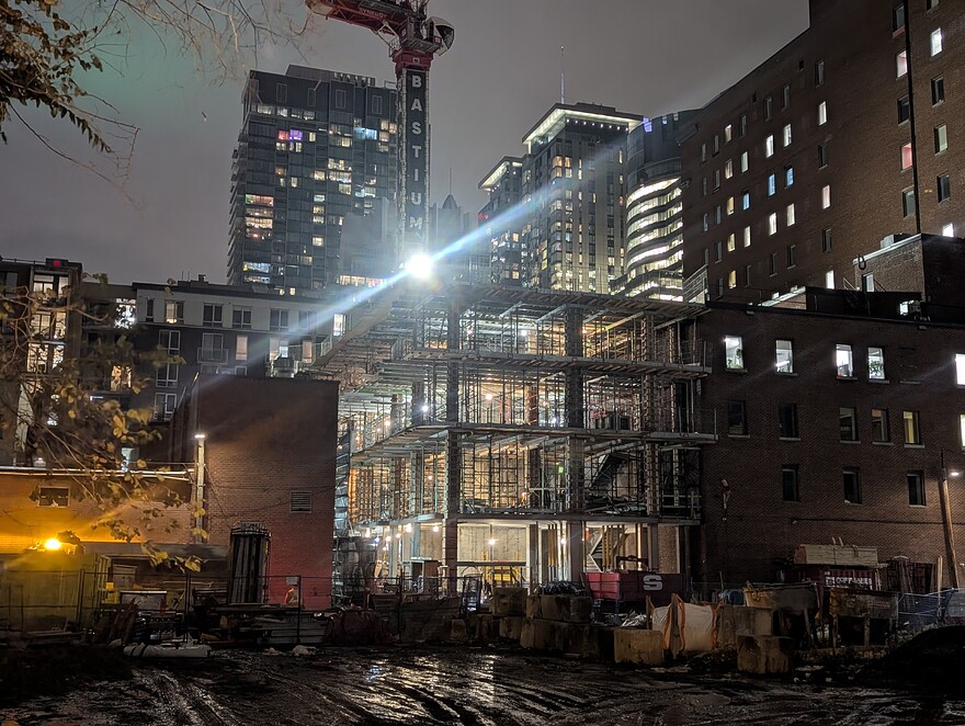 PXL_20251124_223007244.NIGHT