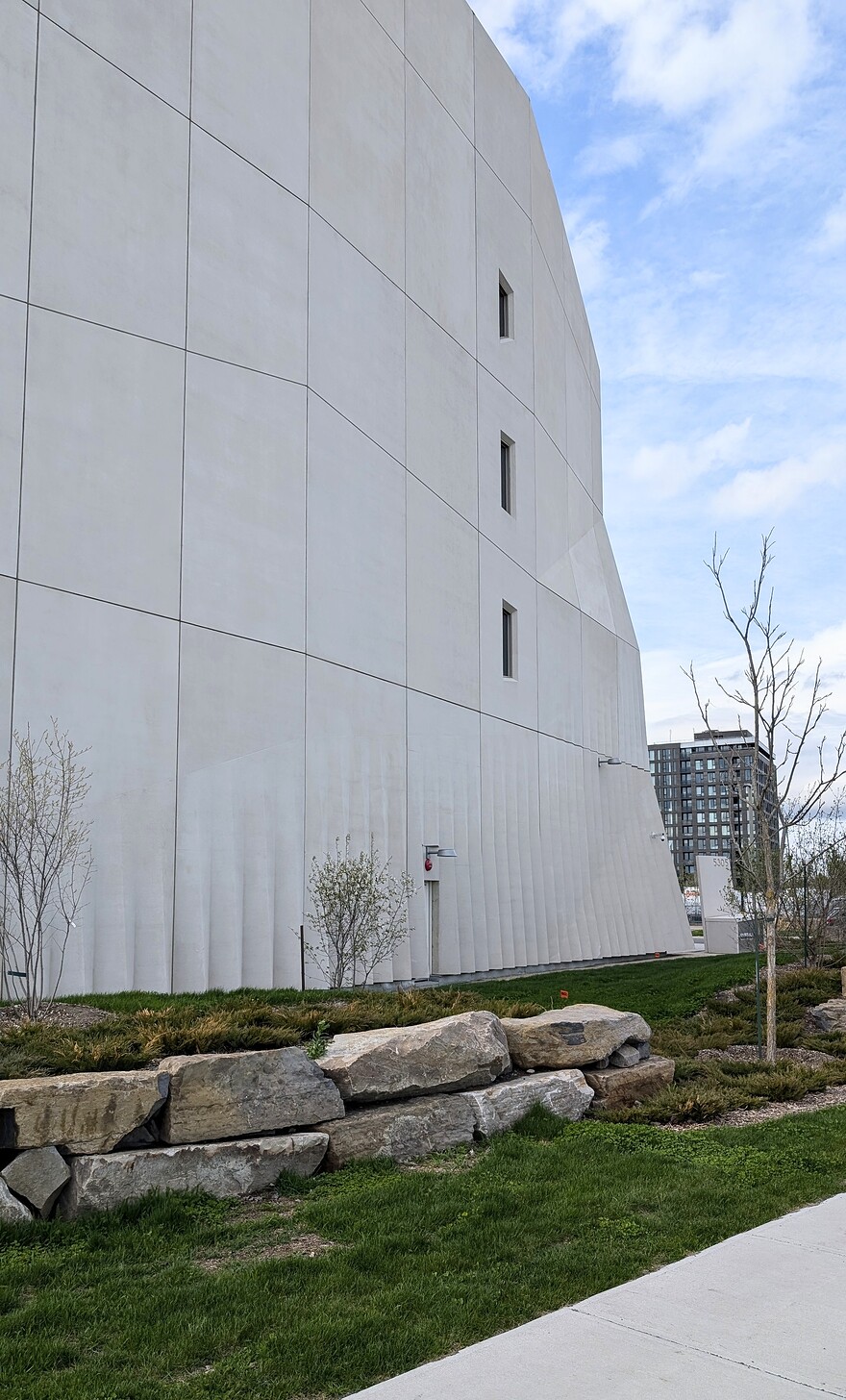 PXL_20250506_201952984~2