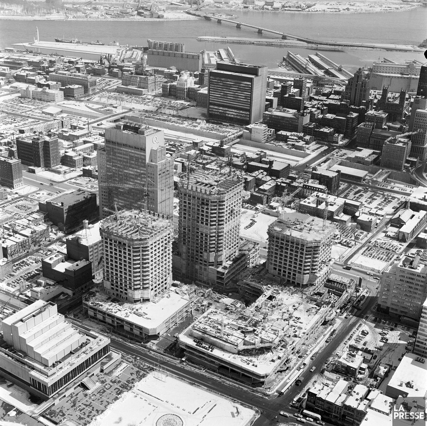 06M_P833S5D1974-0143_0024