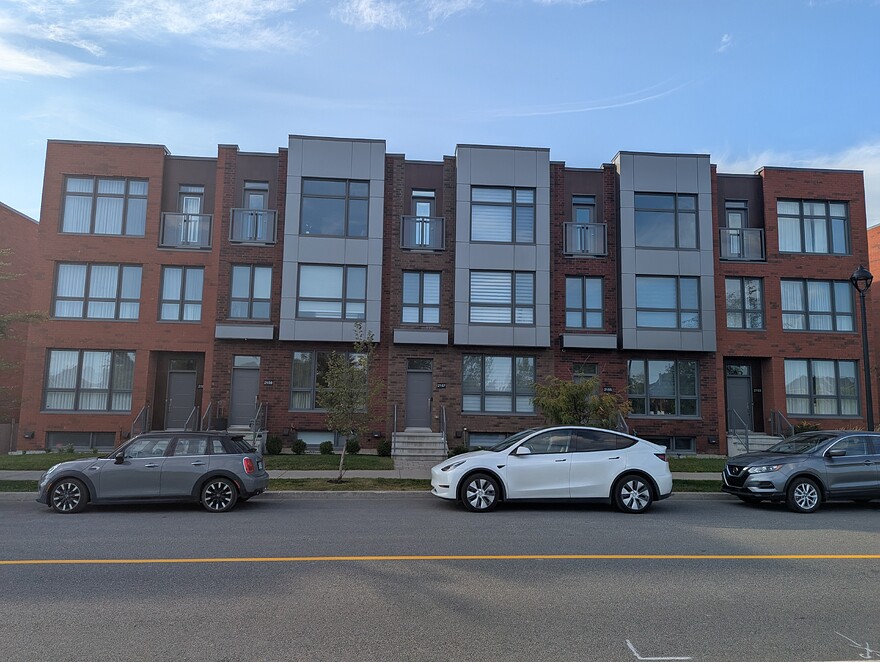 PXL_20250910_210522561