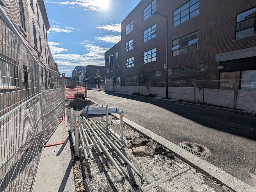 PXL_20250913_195146010