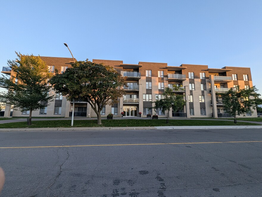 PXL_20250915_224654830