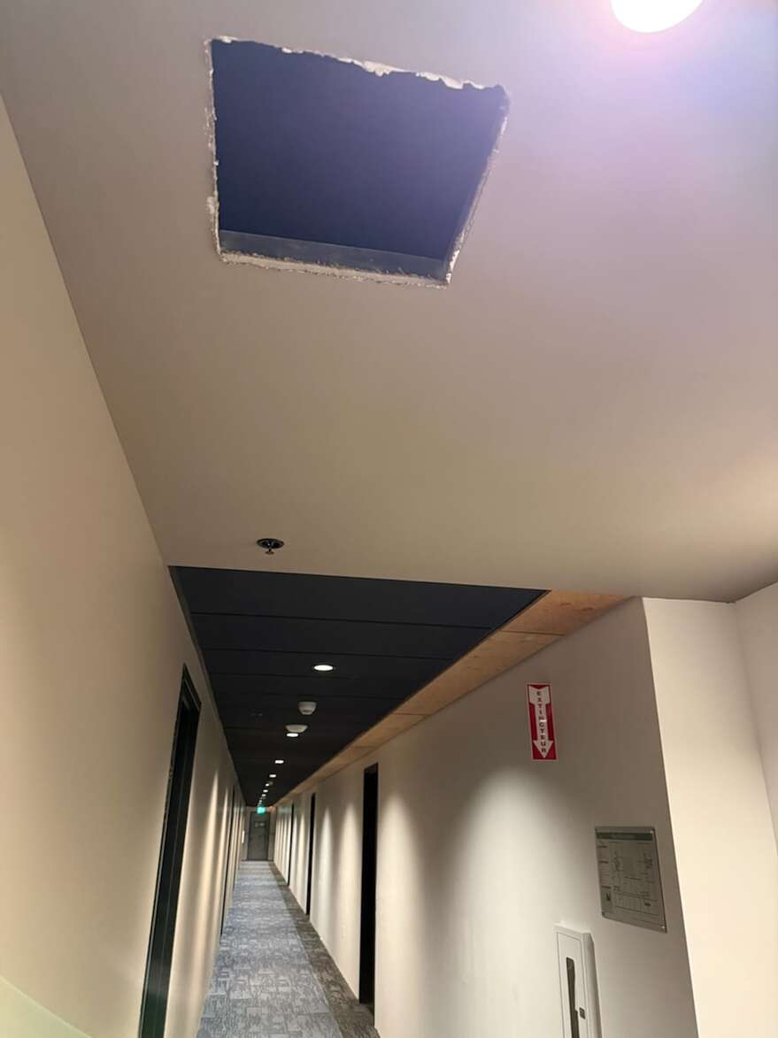 Les travaux ne sont pas terminés dans l'un des corridors du Somex Saint-Nicolas.