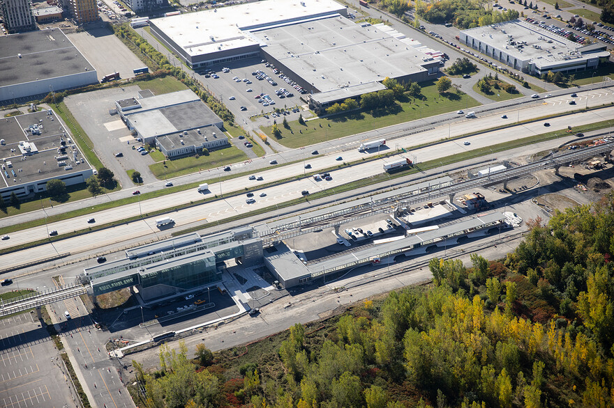 20250929_10361297_Fairview-Pointe-Claire_WEB-1