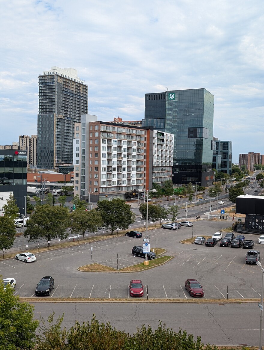 PXL_20250823_142452720