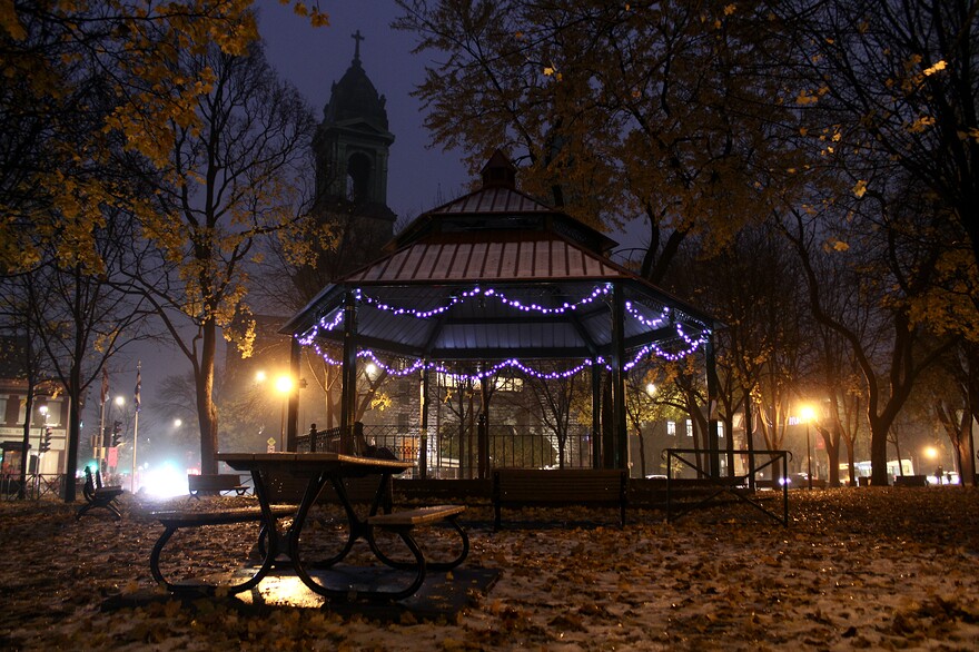 A091AEB4-0716-4840-80E7-75C76F7CA9A2_1_201_a