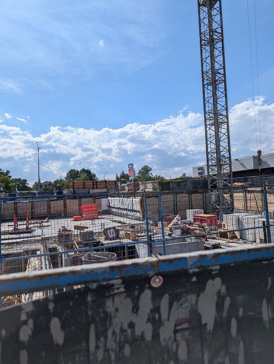 PXL_20250904_184156158