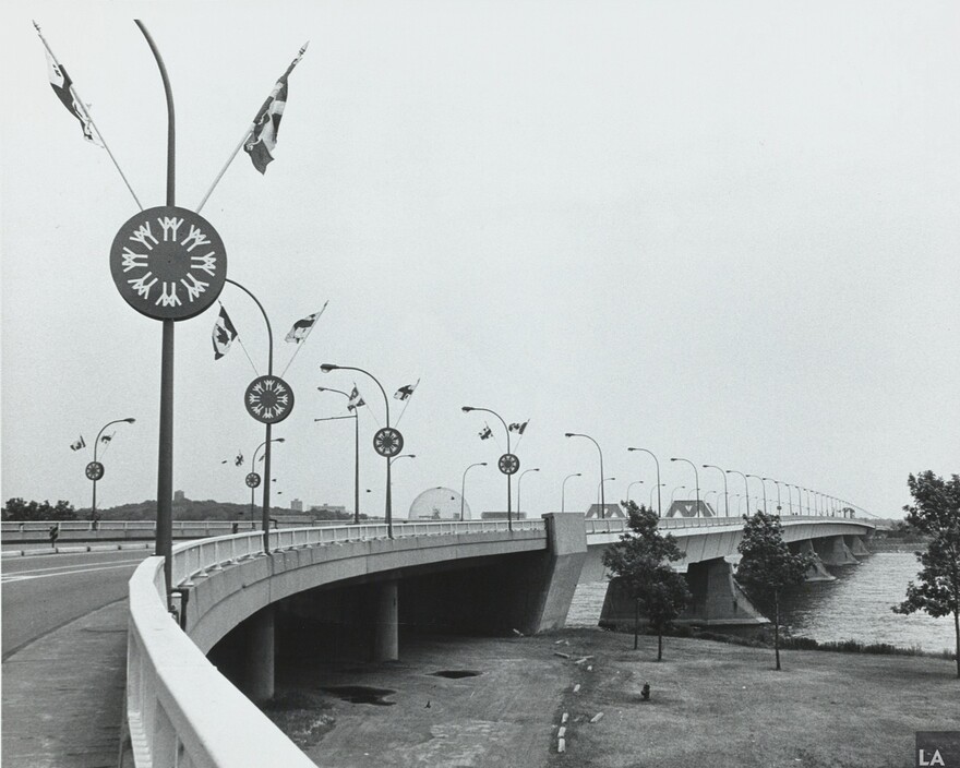 06M_P833S4D1595_0001_1