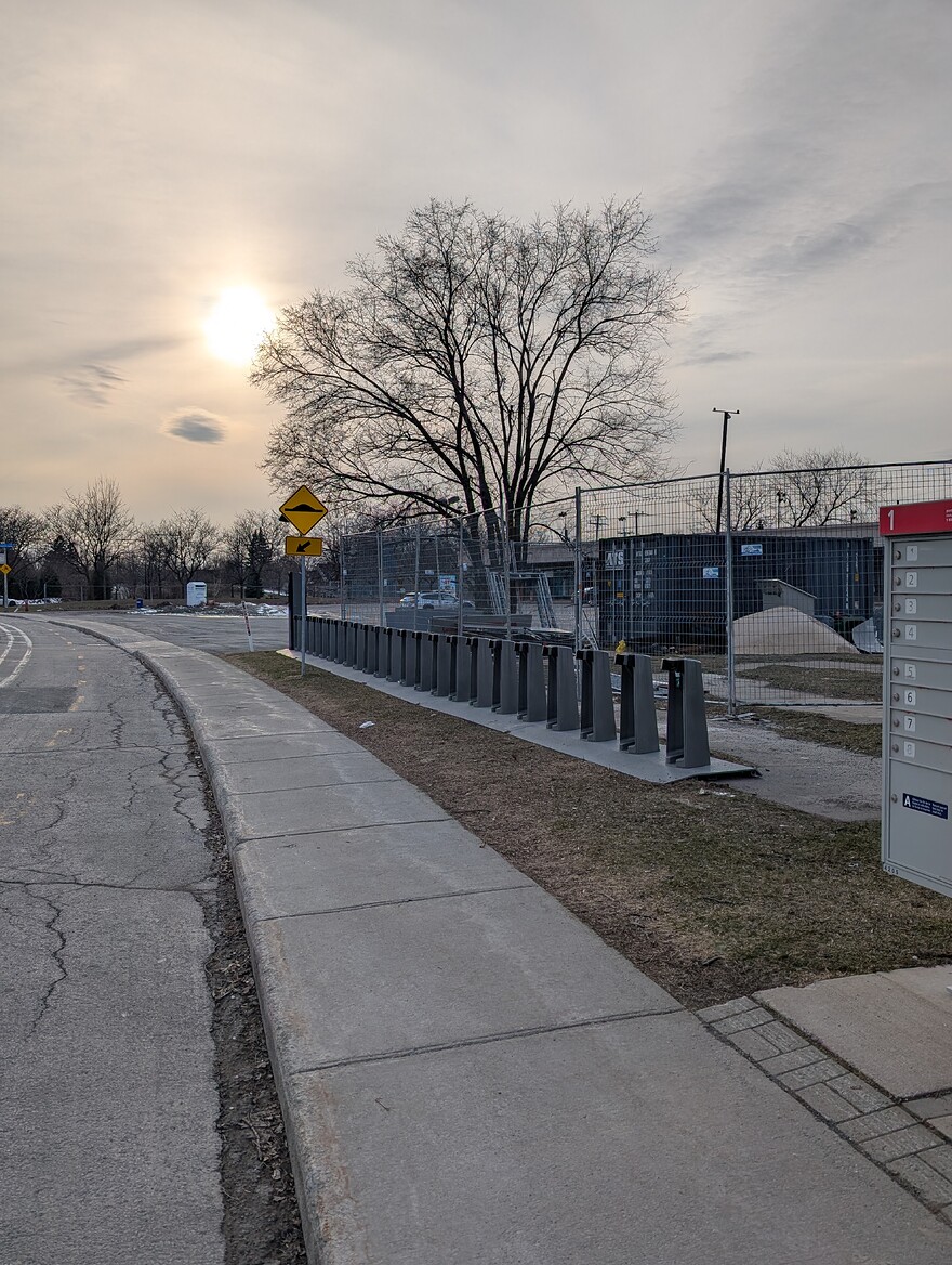 PXL_20250410_221130095.MP