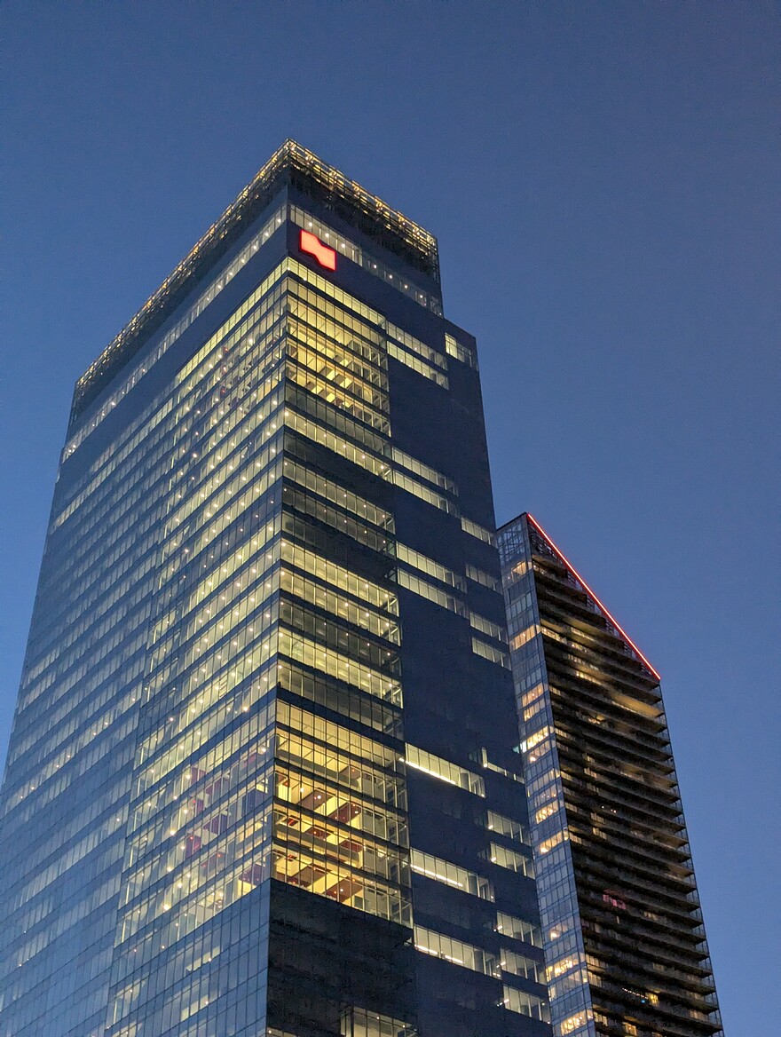 PXL_20250908_234636882