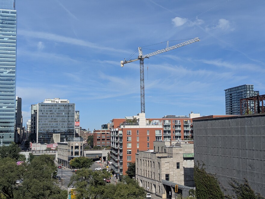 PXL_20250921_185708646.MP