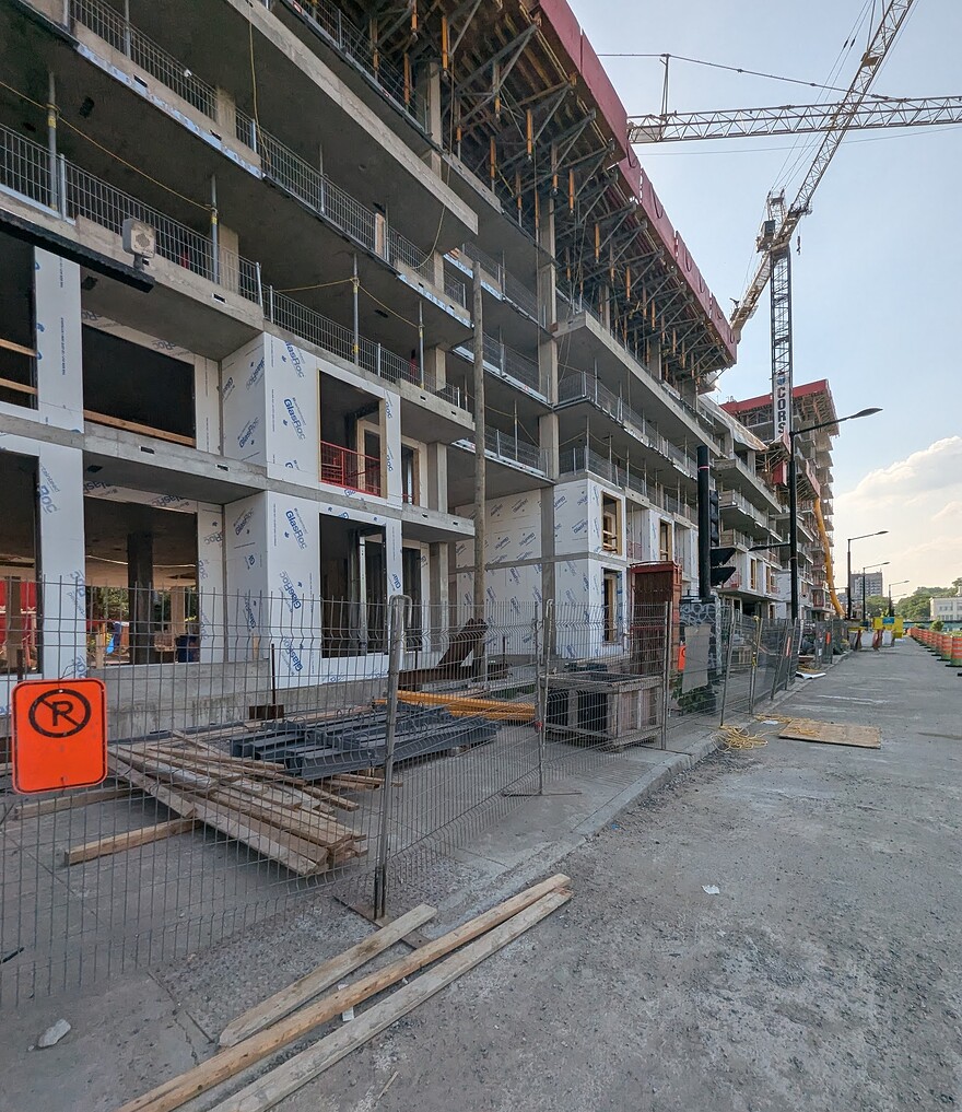 PXL_20250712_212450405