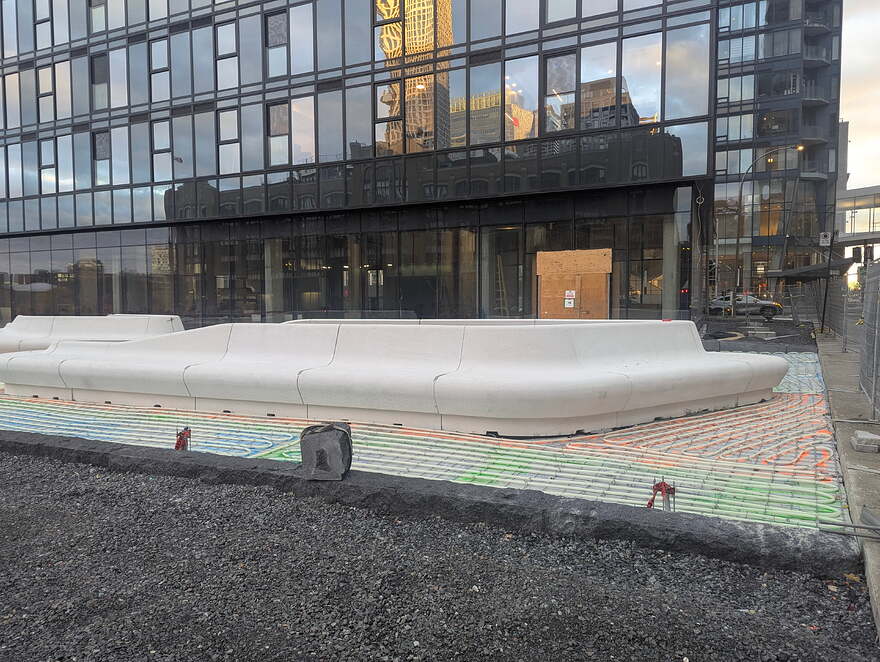 PXL_20251102_211756143.MP