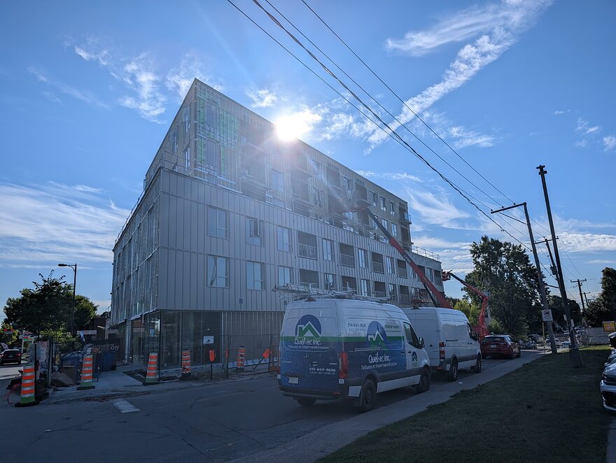 PXL_20250903_125334424