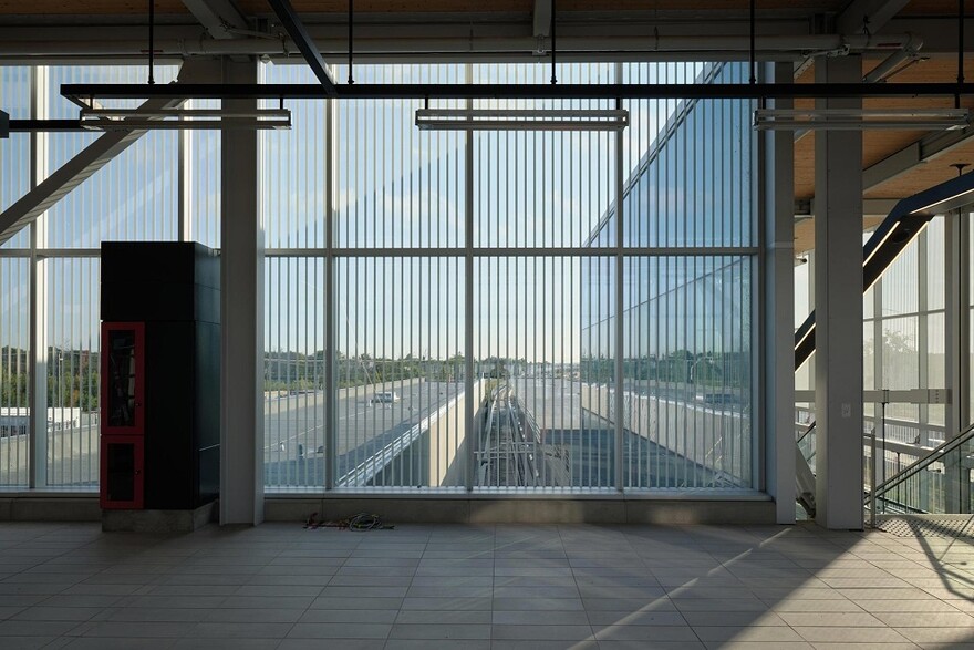 17372299905492188033761637765857