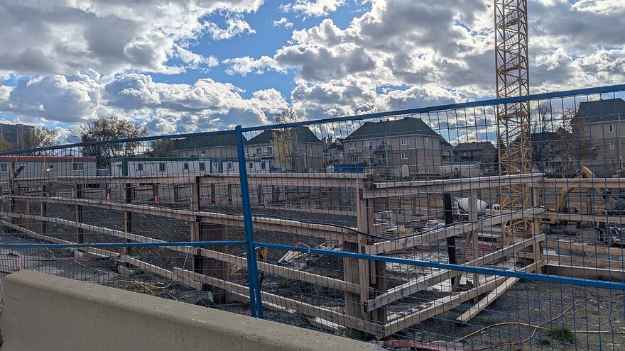 PXL_20251104_175223262