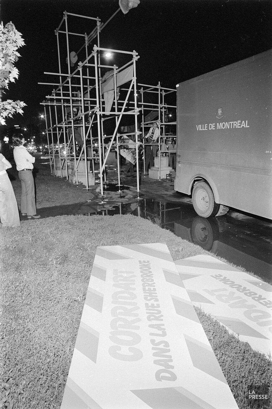 06M_P833S5D1976-0280_017