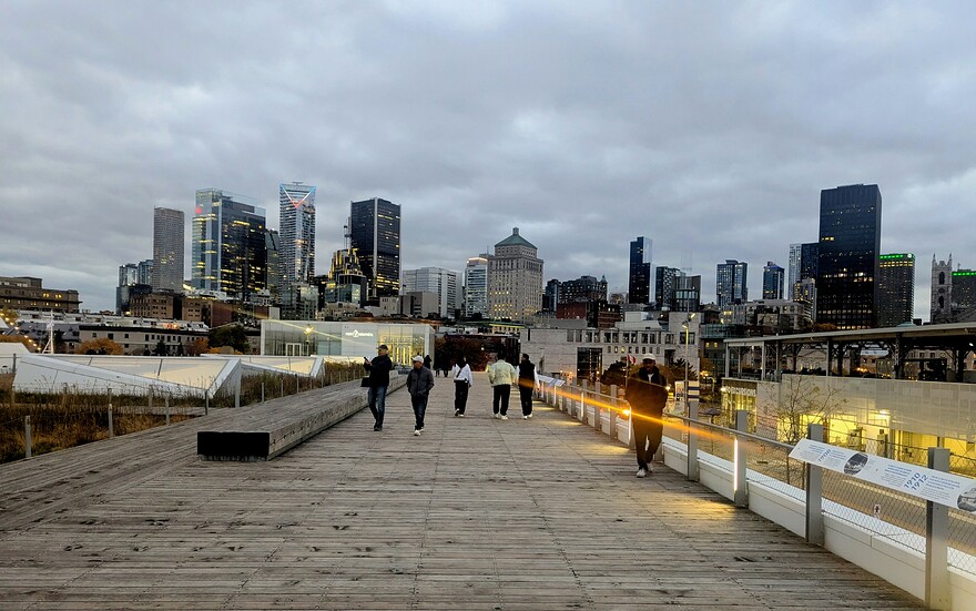 PXL_20251101_215231372~2