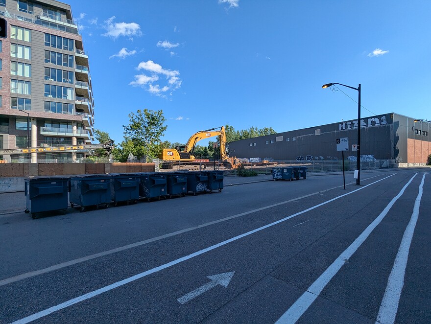 PXL_20250718_212333950