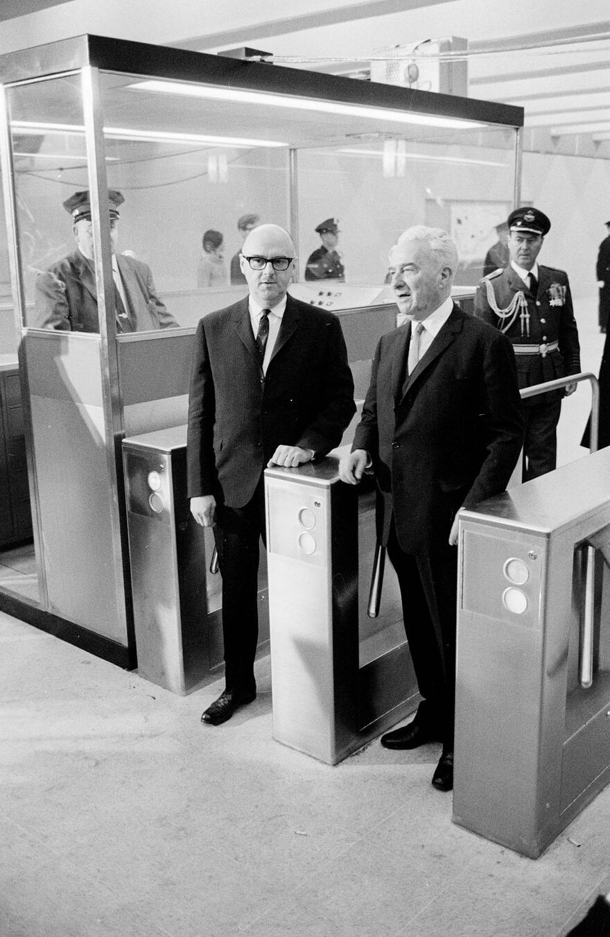 06M_E6S7SS1P662110_002