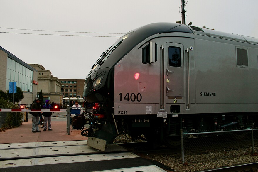 AA6AA783-7B8B-4482-92EB-8350E14C6209_1_201_a