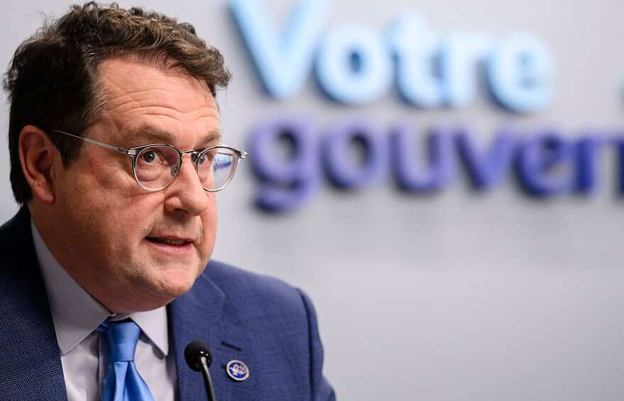 Le ministre de l'Éducation, Bernard Drainville.