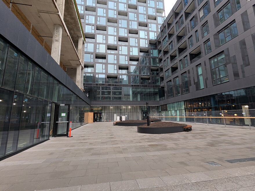 PXL_20250522_181145496