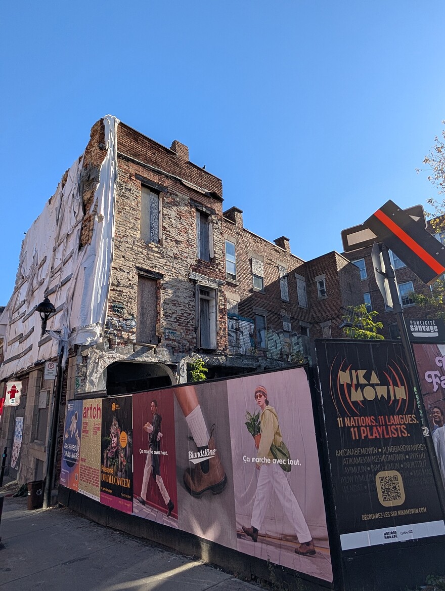 PXL_20251017_183054757