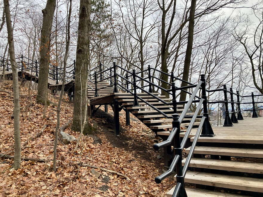 Nouvelle passerelle du parc du Mont-Royal ©Claude Deschênes
