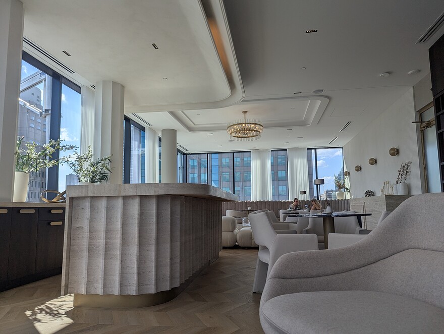 PXL_20250624_200459381