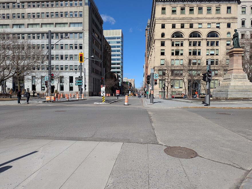 Saint-Antoine / Beaver Hall, vue vers l'est