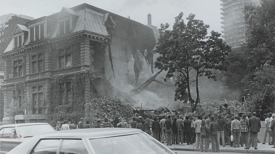 La démolition de la Maison Van Horne.