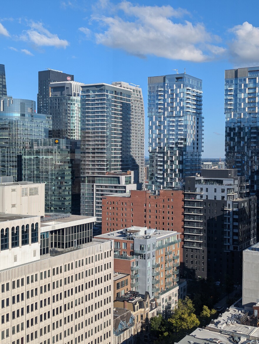 PXL_20240928_204145038