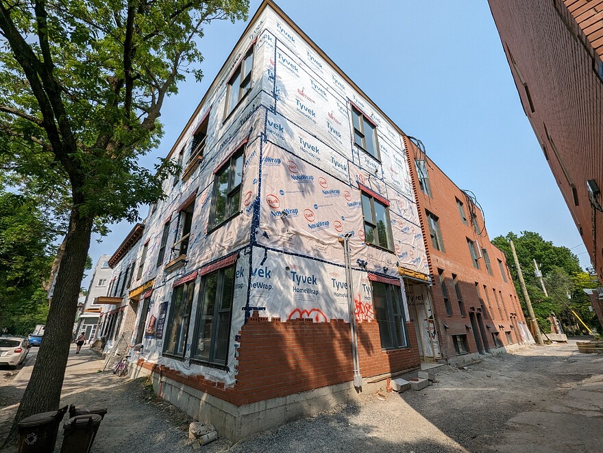 AGC_20250608_201823341