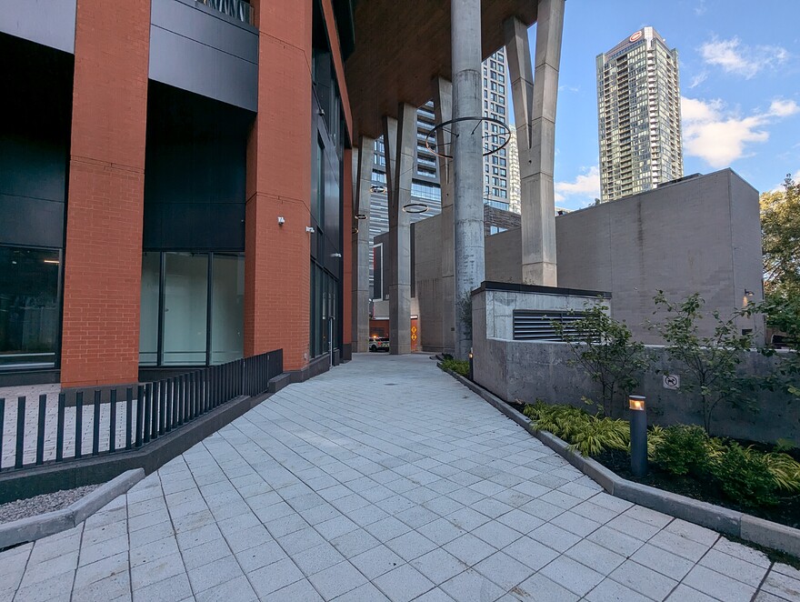 PXL_20240928_201248417