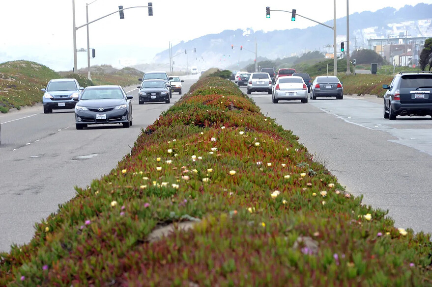 Traffic on the Great Highway in 2013. Some drivers have complained about longer trips since the road was closed to motor vehicles.Photographer: Michael Short/San Francisco Chronicle via Getty Images